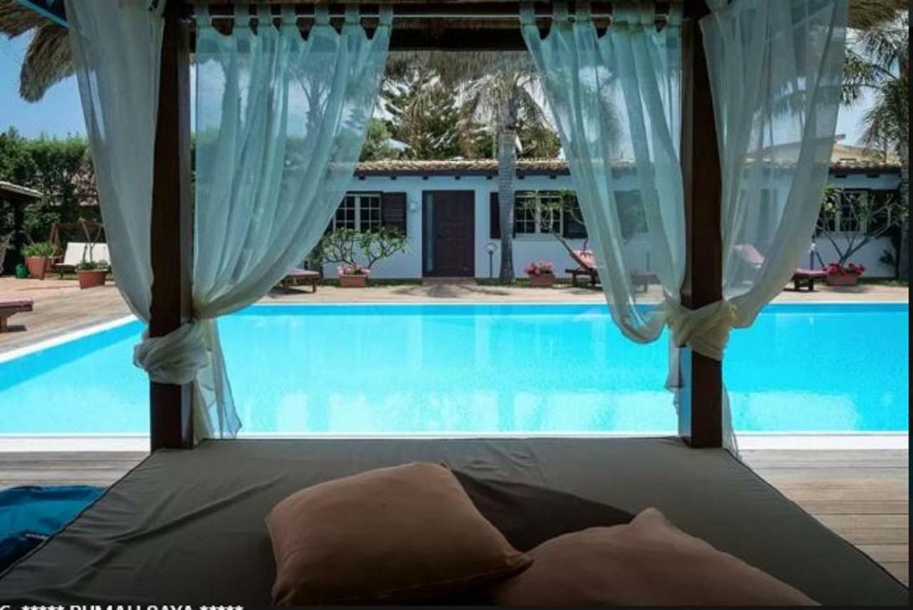 Rumah Saya Campofelice Di Roccella Luaran gambar